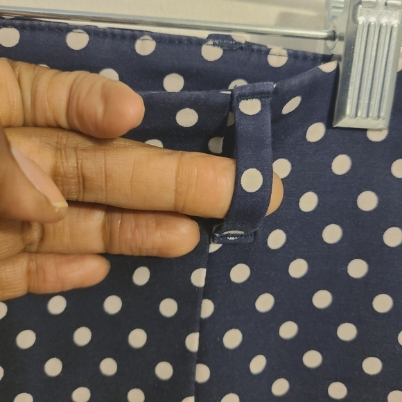 Boden | Women's Navy Polka Dot Print Chelsea Career Cropped Pants (US Size 8P) - Picture 10 of 15